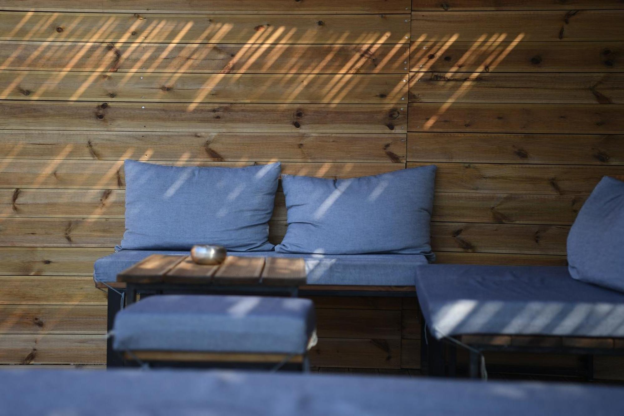 Nostos Beachfront Apartments & Studios Agios Ioannis  Bagian luar foto