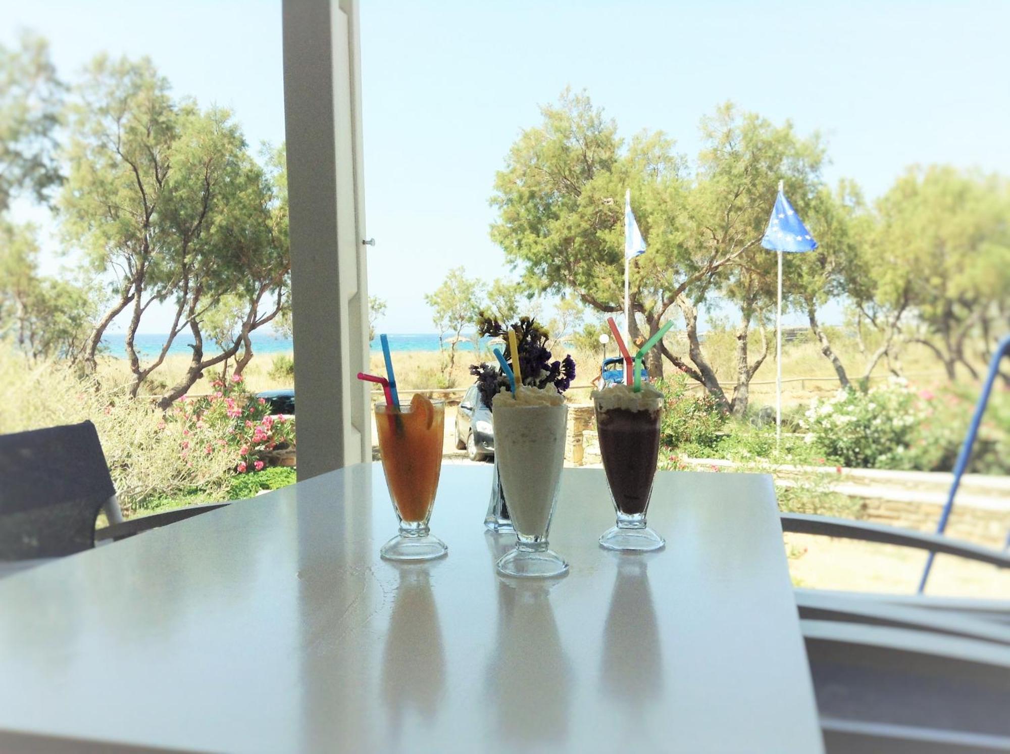 Nostos Beachfront Apartments & Studios Agios Ioannis  Bagian luar foto