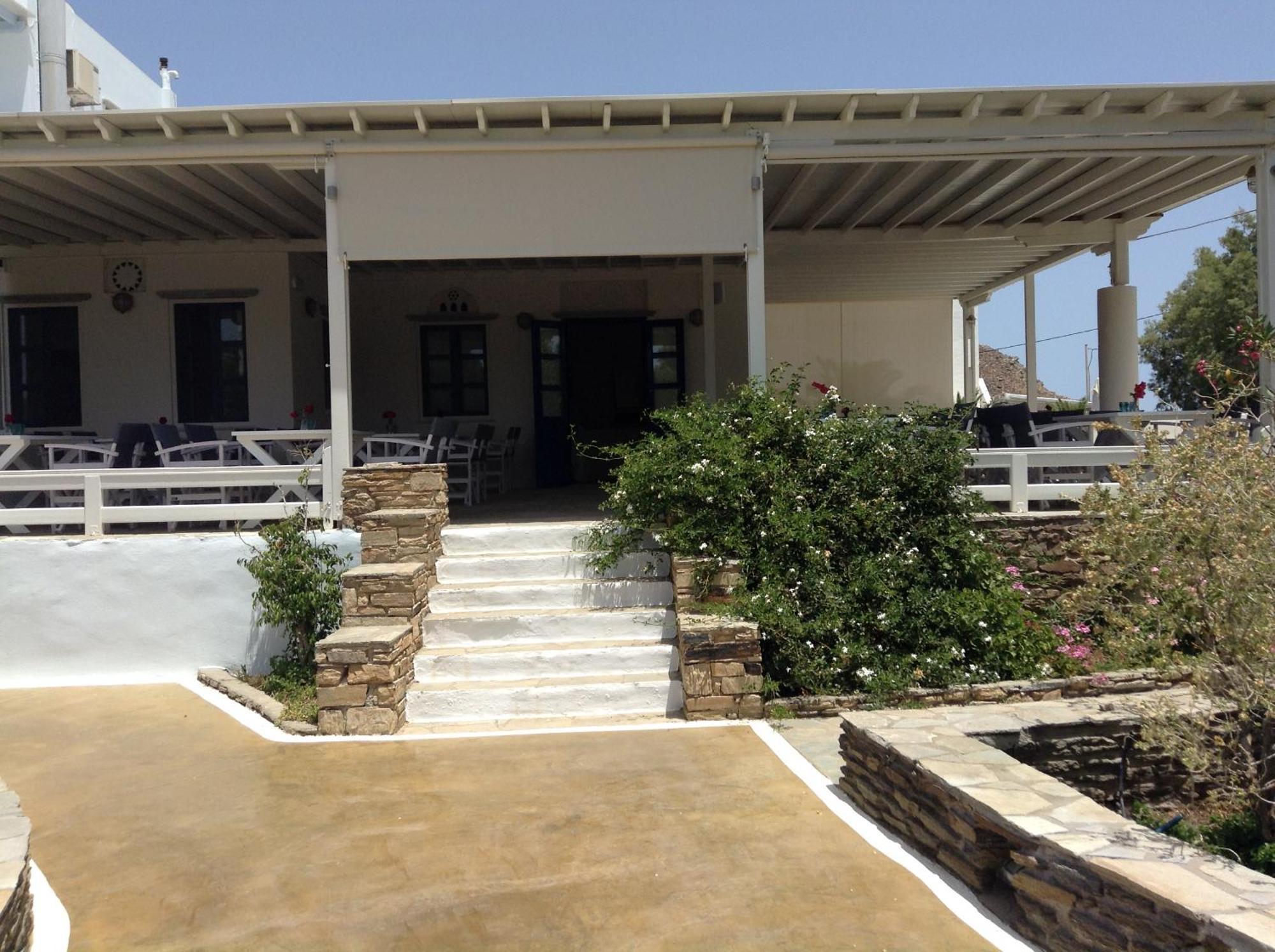 Nostos Beachfront Apartments & Studios Agios Ioannis  Bagian luar foto