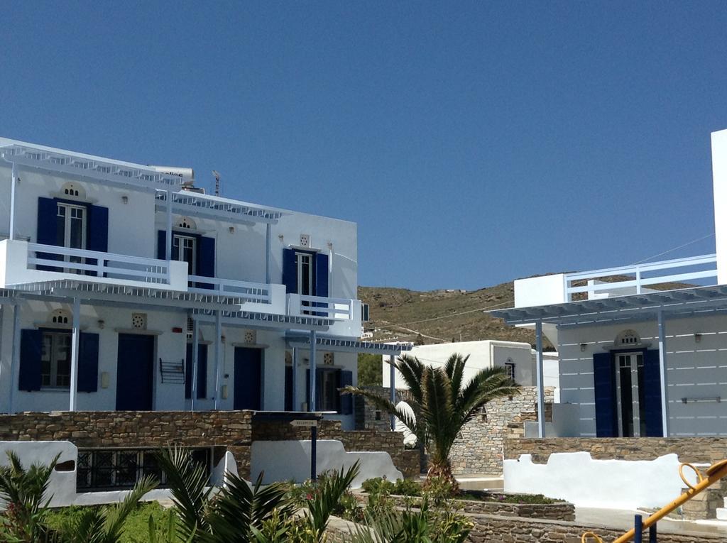 Nostos Beachfront Apartments & Studios Agios Ioannis  Bagian luar foto