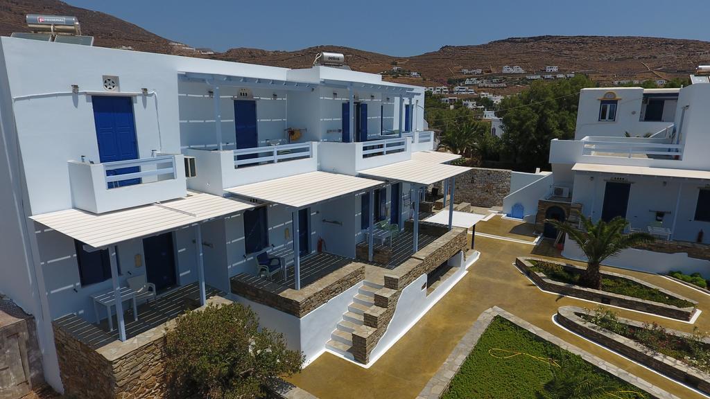 Nostos Beachfront Apartments & Studios Agios Ioannis  Bagian luar foto