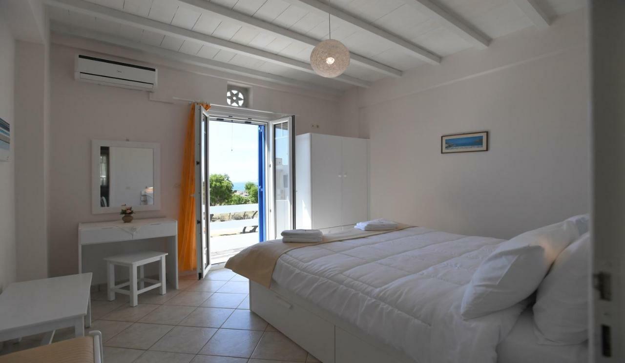 Nostos Beachfront Apartments & Studios Agios Ioannis  Bagian luar foto