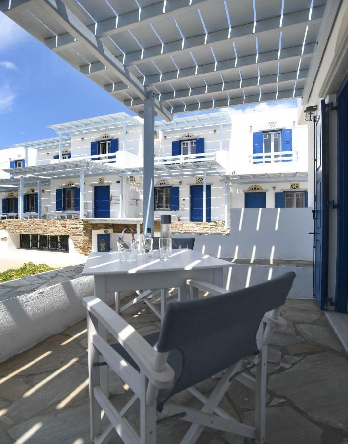 Nostos Beachfront Apartments & Studios Agios Ioannis  Bagian luar foto