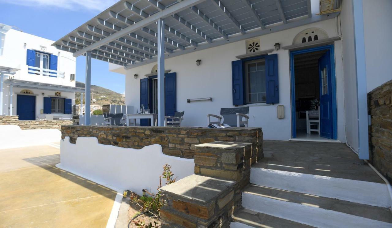Nostos Beachfront Apartments & Studios Agios Ioannis  Bagian luar foto