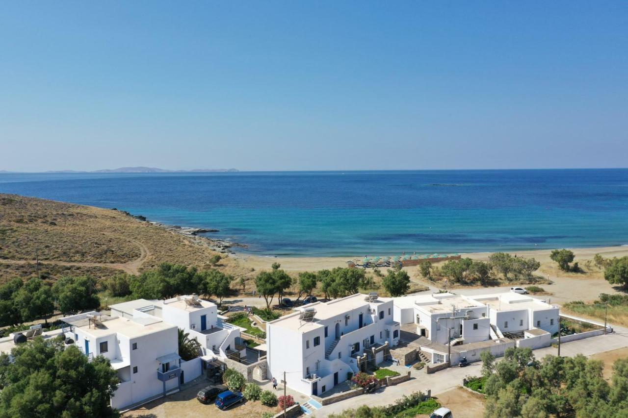 Nostos Beachfront Apartments & Studios Agios Ioannis  Bagian luar foto